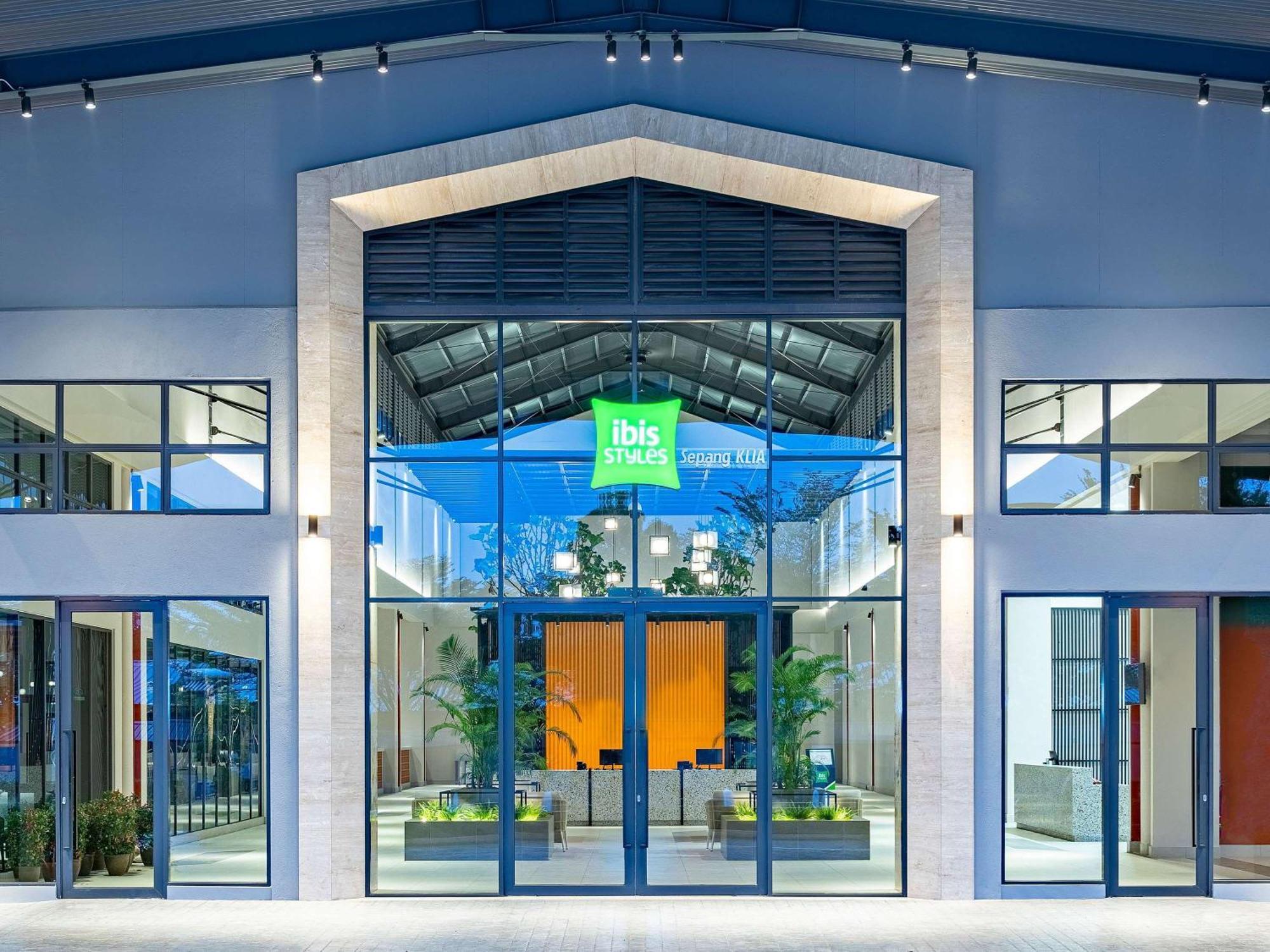 Hotel Ibis Styles Sepang Klia Zewnętrze zdjęcie