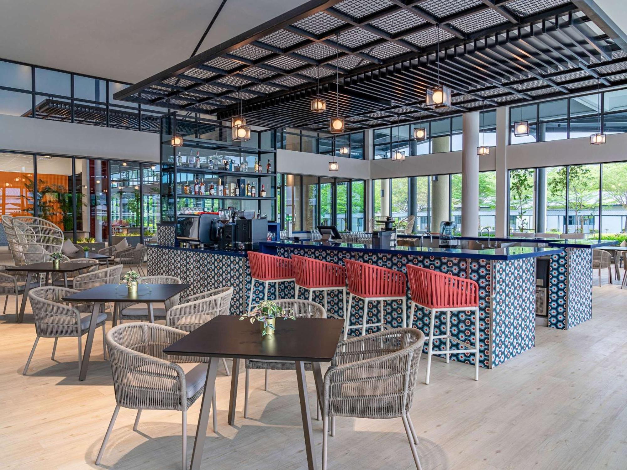 Hotel Ibis Styles Sepang Klia Zewnętrze zdjęcie