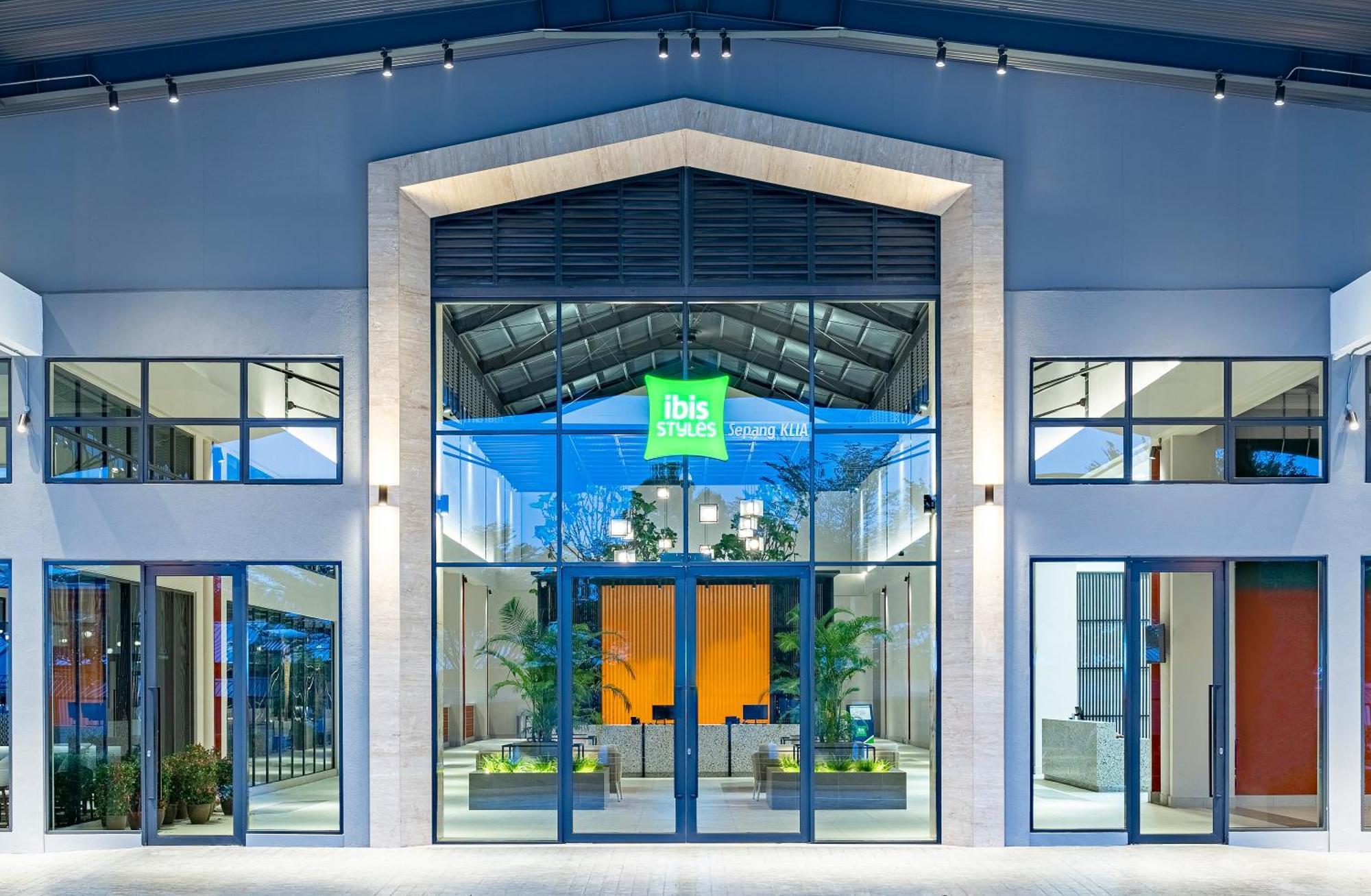 Hotel Ibis Styles Sepang Klia Zewnętrze zdjęcie