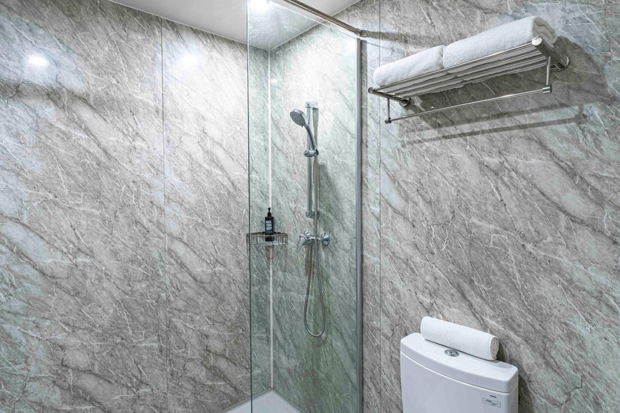 Hotel Ibis Styles Sepang Klia Zewnętrze zdjęcie