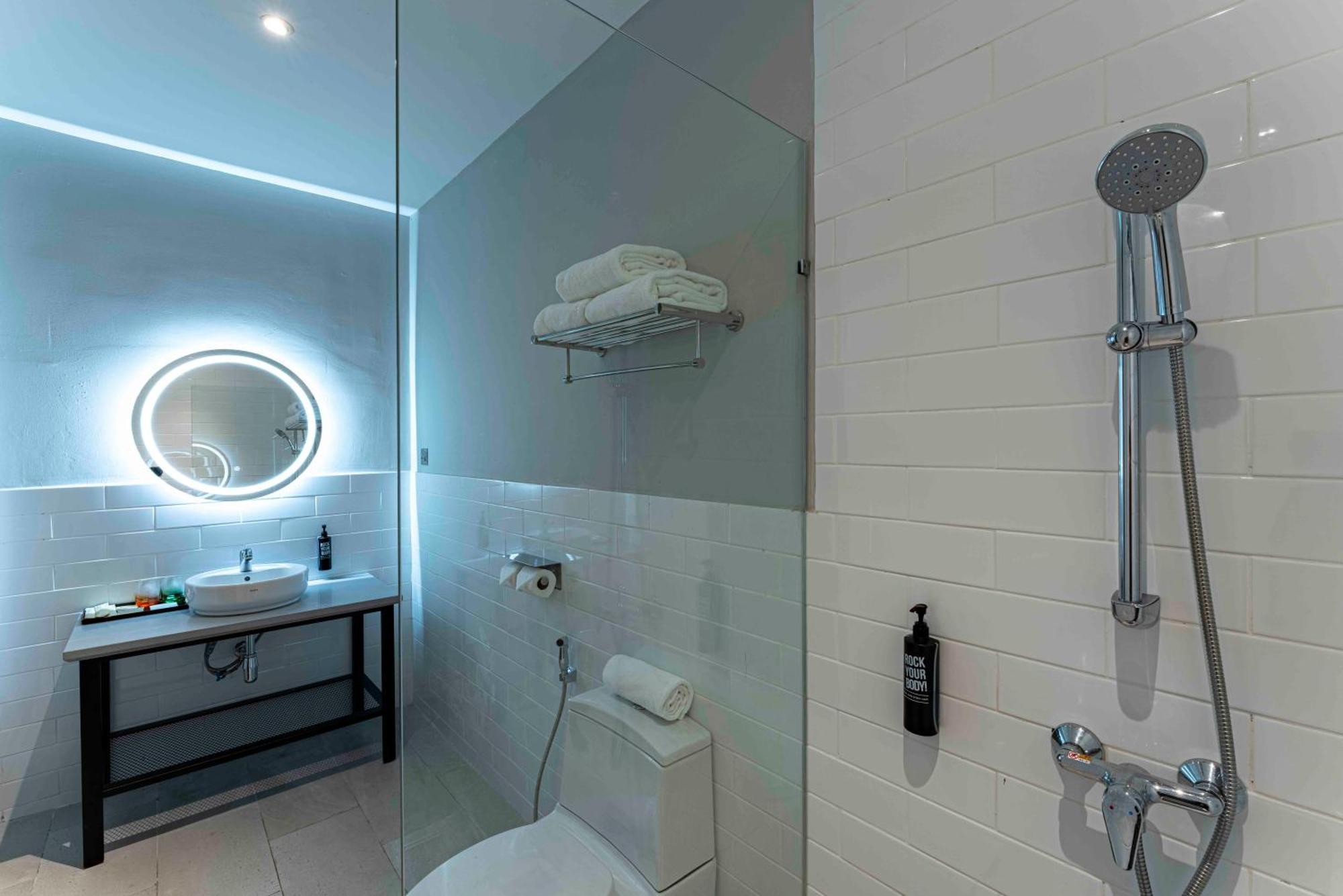 Hotel Ibis Styles Sepang Klia Zewnętrze zdjęcie
