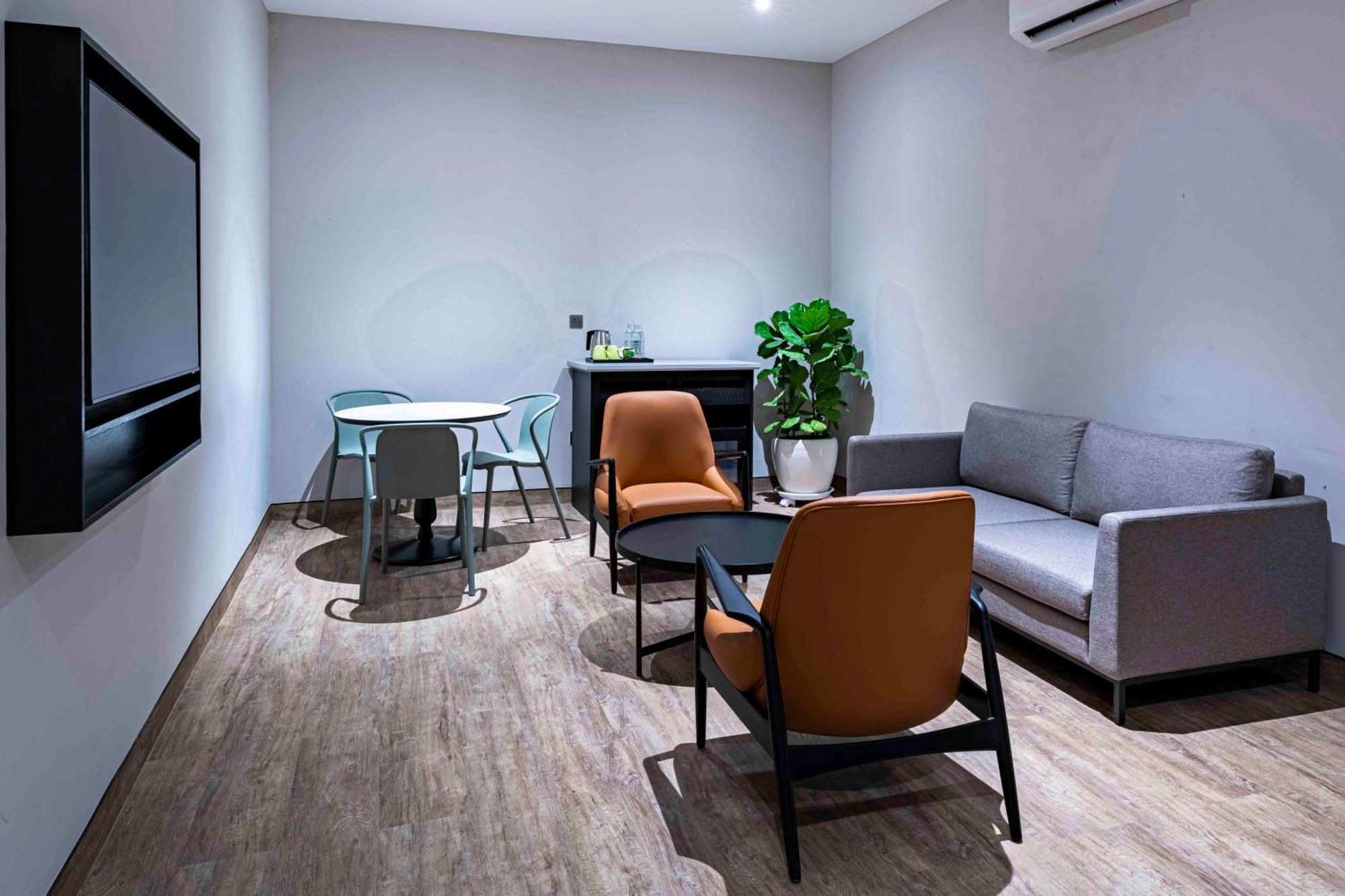 Hotel Ibis Styles Sepang Klia Zewnętrze zdjęcie